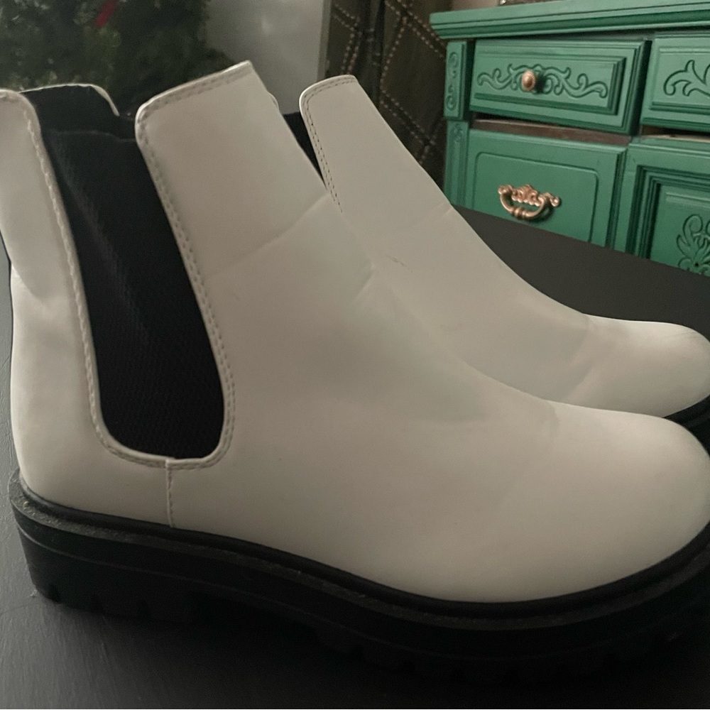 White Booties - Picture 5 of 6